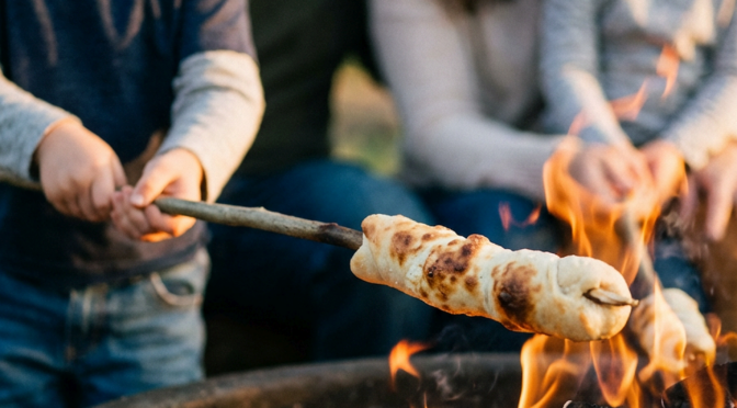 Start in die Sommerferien:  Lagerfeuerabend am 17. Juli