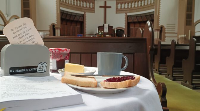 FRÜH: Andacht und Frühstück am 14. Juni